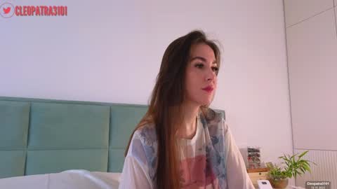 Cleopatra online show from November 18, 9:47 am