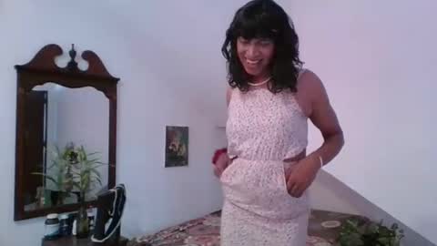 Cleopatra online show from May 24, 4:50 am