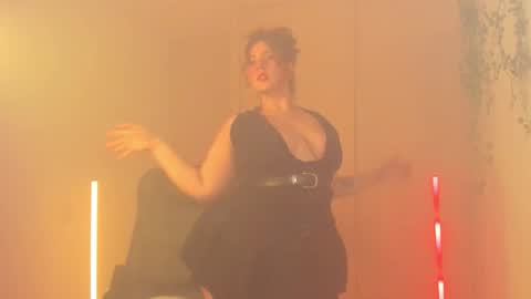 Cleopatra online show from March 3, 11:43 pm