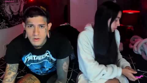 cleo y maikol online show from November 16, 7:36 am