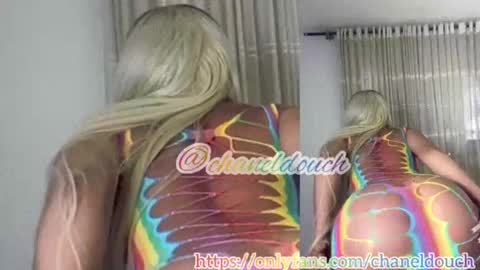 Snapshot of clermontt chatting on February 1, 2:24 pm clermontt online show from February 1, 2:24 pm