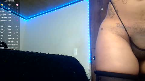 Snapshot of clermontt chatting on February 2, 10:46 am clermontt online show from February 2, 10:46 am