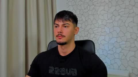 Snapshot of clintmasterss chatting on February 11, 7:33 am ClintMasterss online show from February 11, 7:33 am