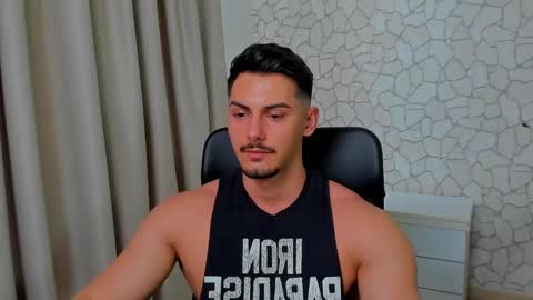 Snapshot of clintmasterss chatting on February 18, 1:11 pm ClintMasterss online show from February 18, 1:11 pm