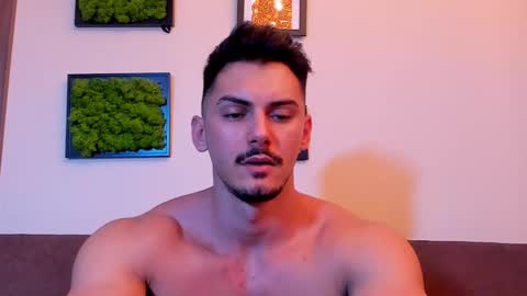 Snapshot of clintmasterss chatting on February 28, 7:14 pm ClintMasterss online show from February 28, 7:14 pm