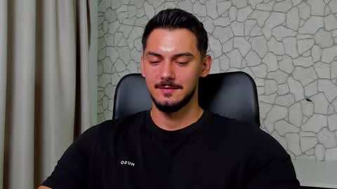 Snapshot of clintmasterss chatting on September 17, 4:25 am ClintMasterss online show from September 17, 4:25 am