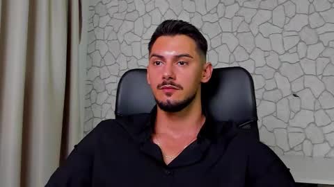 Snapshot of clintmasterss chatting on September 19, 5:31 am ClintMasterss online show from September 19, 5:31 am