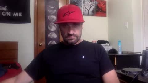 Snapshot of clintwood12 chatting on October 22, 4:18 pm chad online show from October 22, 4:18 pm