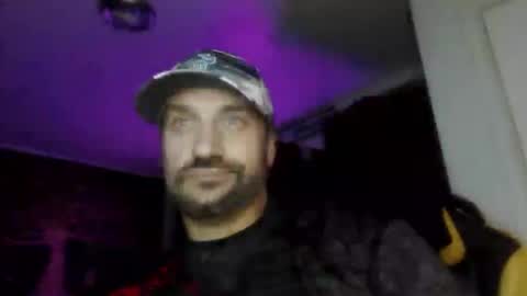 chad online show from November 25, 5:07 am