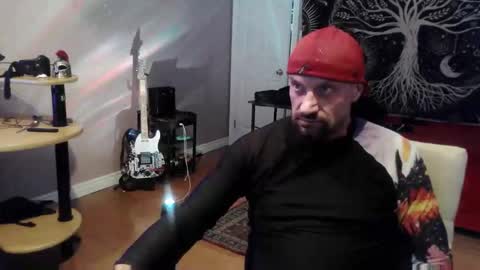 Snapshot of clintwood12 chatting on May 20, 11:22 pm chad online show from May 20, 11:22 pm