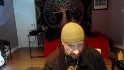 Snapshot of clintwood12 chatting on May 26, 2:18 am chad online show from May 26, 2:18 am
