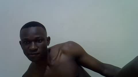 clive_damian online show from February 11, 9:53 pm