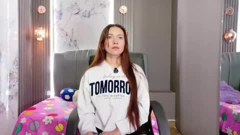 Snapshot of cloe16_ chatting on January 11, 12:15 am Cloe online show from January 11, 12:15 am