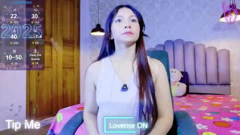 Snapshot of cloe16_ chatting on January 13, 10:20 am Cloe online show from January 13, 10:20 am