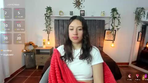 Snapshot of cloe_7 chatting on July 9, 1:26 pm cloe_7 online show from July 9, 1:26 pm