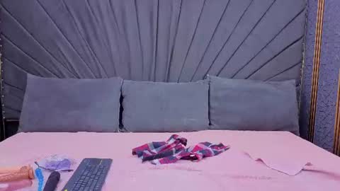 Cloe online show from July 27, 4:58 pm