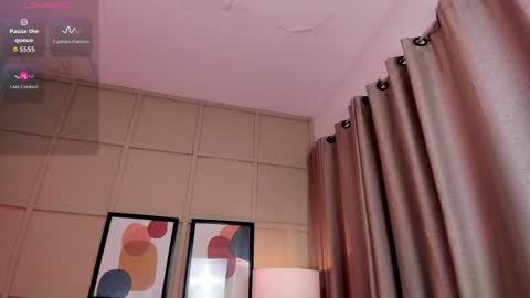 Snapshot of cloe_martinez_ chatting on February 7, 10:46 pm Cloe online show from February 7, 10:46 pm