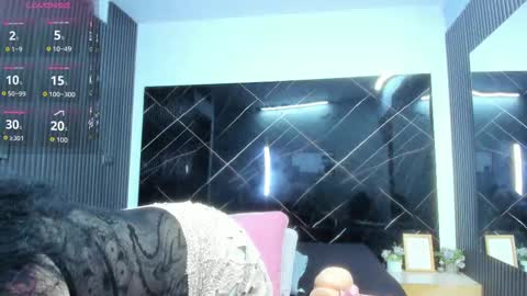 CLOE online show from September 15, 11:32 am