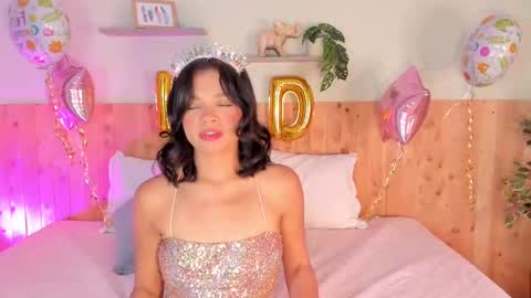 Chloe Smith online show from November 15, 12:13 pm