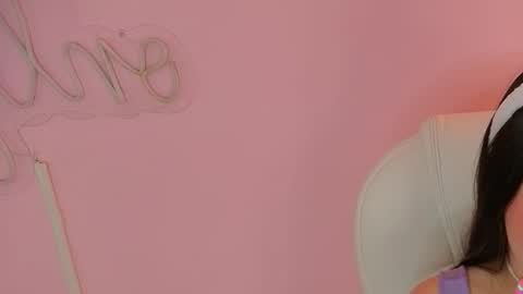 cloeparker_ online show from November 1, 11:45 am