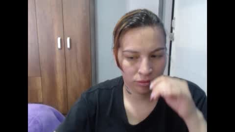 cloepussy online show from November 13, 12:59 pm