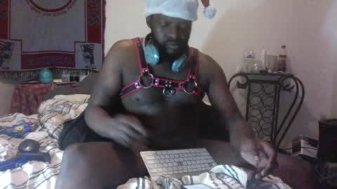 Snapshot of cloudman11 chatting on December 12, 11:07 am  Sir online show from December 12, 11:07 am