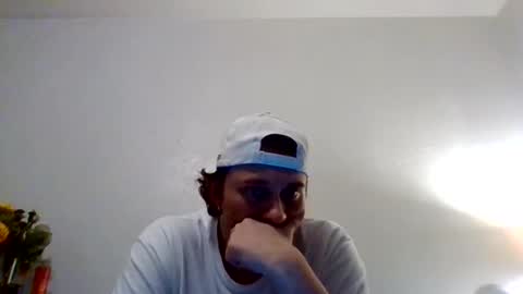 tallhungandcloudy online show from February 19, 3:24 am