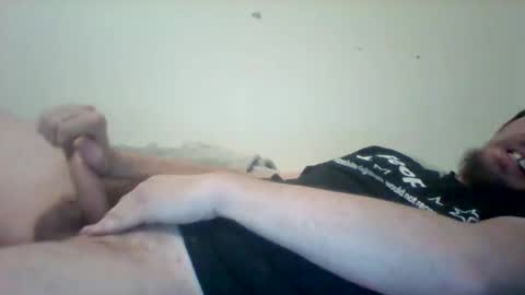 Snapshot of cloudyystarr666 chatting on February 26, 1:43 am cloudyystarr666 online show from February 26, 1:43 am
