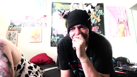 Snapshot of cloudyystarr666 chatting on September 24, 3:26 pm cloudyystarr666 online show from September 24, 3:26 pm