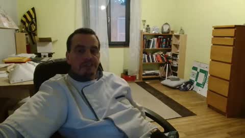 clouplefun online show from December 21, 6:09 am