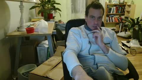 clouplefun online show from January 14, 6:24 am