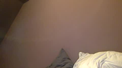 Snapshot of clyde_bonnie_1969 chatting on August 3, 10:32 am BonnienClyde69 online show from August 3, 10:32 am