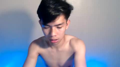 clyde_twinkx online show from June 6, 9:47 am