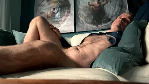 clydeninethousand online show from October 1, 1:17 pm