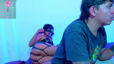 Clyde and Bunny online show from December 7, 12:19 am