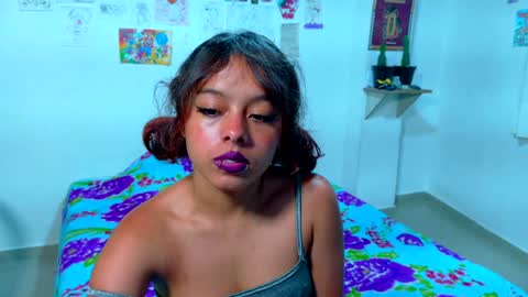 Clyde and Bunny online show from December 27, 8:13 am