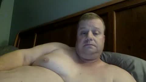 Snapshot of cmachen chatting on December 14, 3:07 am cmachen online show from December 14, 3:07 am