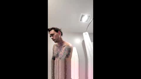 cmane546389 online show from January 6, 6:50 am