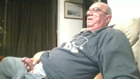 Snapshot of cock9635 chatting on December 31, 6:02 pm cock9635 online show from December 31, 6:02 pm