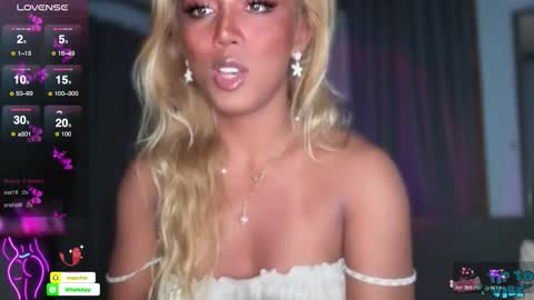 Snapshot of cockprincess_dianna chatting on December 15, 3:44 am PrincessDianna IslandGirl CUMSHOW in PVT and PASSWORDSHOW online show from December 15, 3:44 am