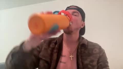 Snapshot of cockyathlete69 chatting on January 7, 2:30 pm cockyathlete69 online show from January 7, 2:30 pm