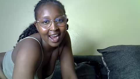 Coco online show from March 13, 5:08 pm