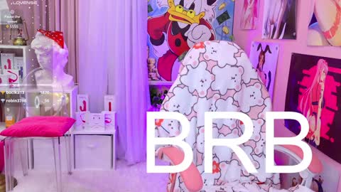 Mia online show from December 12, 11:14 pm