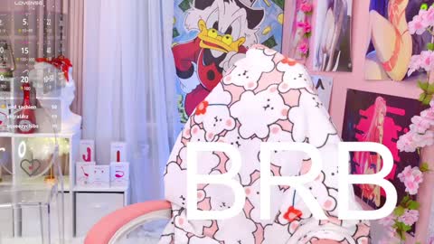 Mia online show from December 17, 12:34 am