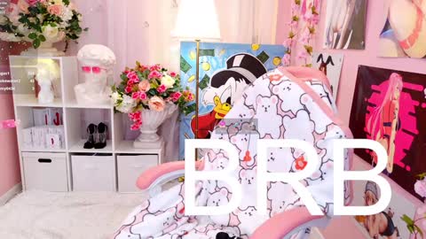 Mia online show from January 9, 12:03 am