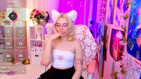 Mia online show from February 23, 1:57 am