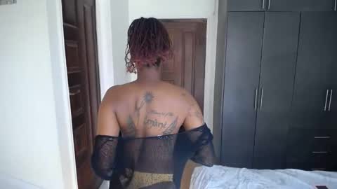 Snapshot of cocos_camera chatting on January 16, 7:34 am Coco online show from January 16, 7:34 am