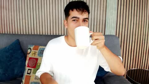 Snapshot of cody_crown chatting on January 13, 2:33 pm Cody online show from January 13, 2:33 pm