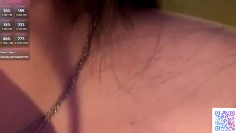 Yumi online show from March 28, 10:31 pm