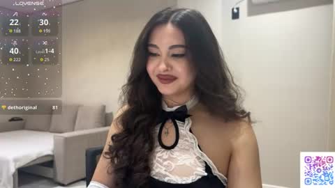 Snapshot of coffee_wihtout_milk chatting on June 15, 10:45 pm Yumi online show from June 15, 10:45 pm